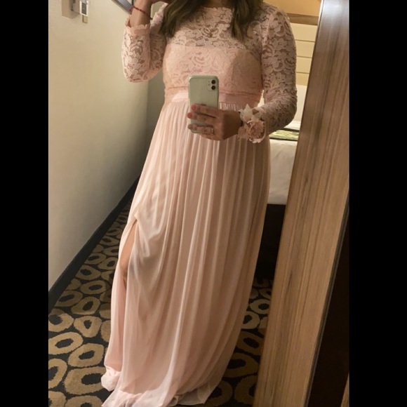 Light Pink/Blush Lace formal Bridesmaid Dress - Picture 7 of 8